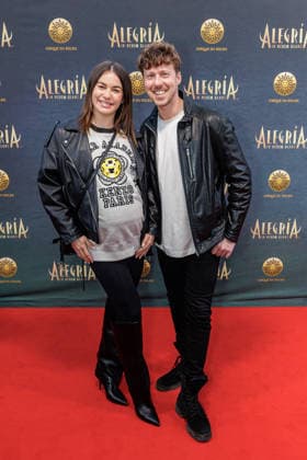 26 03 2026 Düsseldorf Cirque du Soleil Alegria Red Carpet on the evening of the Düsseldorf premiere Here l r Renata and Valentin Lusin Düsseldorf Gerresheim Glasmacherviertel North Rhine-Westphalia Germany