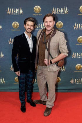 26 03 2026 Düsseldorf Cirque du Soleil Alegria Red Carpet on the evening of the Düsseldorf premiere Here l r Lennart Kulke and Manuel Rittich Düsseldorf Gerresheim Glasmacherviertel North Rhine-Westphalia Germany