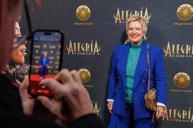 26 03 2026 Düsseldorf Cirque du Soleil Alegria Red Carpet on the evening of the Düsseldorf premiere Here Birgit Biggi Lechtermann Düsseldorf Gerresheim Glasmacherviertel North Rhine-Westphalia Germany