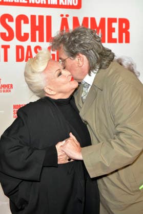 Angelika Milster and Hape Kerkeling at the premiere of the movie Horst Schlämmer sucht das Glück at the Zoo Palast Berlin, 27 03 2026 Foto:xM.xBehrensx xFuturexImagex schlaemmer_berlin_6317