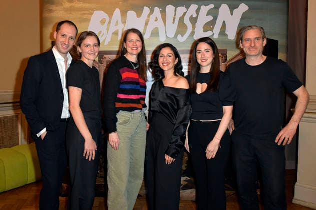 David Steinberger, Isabel Ment, Bettina Kasten, Tülin Sezgin, Vidina Popov and Jonas Hien at the special screening Banausen Comedy Theater Chaos at Deutsches Theater Berlin, 27 03 2026 Foto:xM.xBehrensx xFuturexImagex banausen_6327
