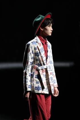 BEIJING, CHINA - MARCH 27: A model walks the runway at the Gu axin collection by designer Yang Chunlin on day 8 of China Fashion Week 2026 (Spring) at 798Â·751 PARK on March 27, 2026 in Beijing, China.  Copyright: xChinaxNewsxServicex 111631060455
