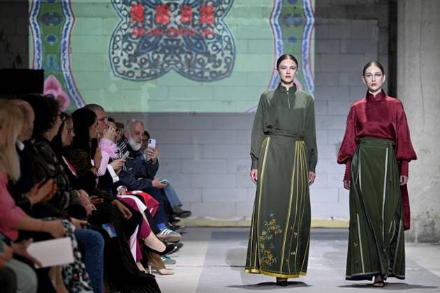 (260328) -- SKOPJE, March 28, 2026 -- Models present creations during the China Night gala of Fashion Weekend Skopje, in Skopje, North Macedonia, March 27, 2026. (Photo by Xinhua) NORTH MACEDONIA-SKOPJE-FASHION- CHINA NIGHT GALA TomislavxGeorgiev 