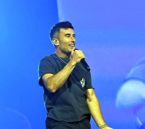 March 27, 2026, Norfolk, Virginia, USA: PHIL WICKHAM brings his Songs of the Saints Tour to the at The Chartway Arena at Old Dominion University, Norfolk, Virginia on 27 March 2026. photo Ã‚ Norfolk USA  - ZUMAm90_ 20260327_zap_m90_014 Copyright: xJeffxMoorex
