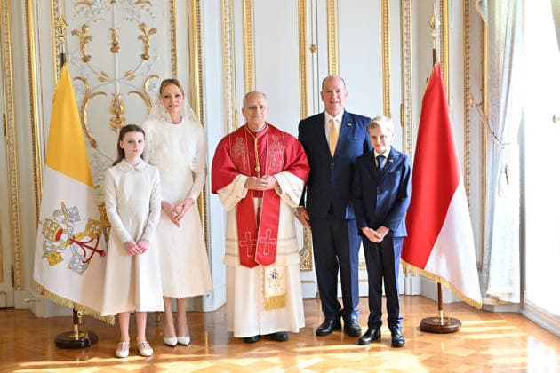 Pope Leo XIV with Prince Albert II of Monaco, Princess Charlène,Prince Jacques and Princess Gabriella Meeting at the Pricnier Palace and official photo Historic visit of Pope Leo XIV to Monaco on March 28, 2026 Bruno Bebert Dominique Jacovides Bestimage Pope Leo XIV s meeting with Prince Albert II of Monaco and Princess Charlene at the Prince s Palace Historic visit of Pope Leo XIV to Monaco on March 28, 2026 Monaco  Copyright: xDominiquexJacovidesx-xBrunoxBebertx xBestimagexDominiquexJacovidesx-xBrunoxBebertx xBestimagex