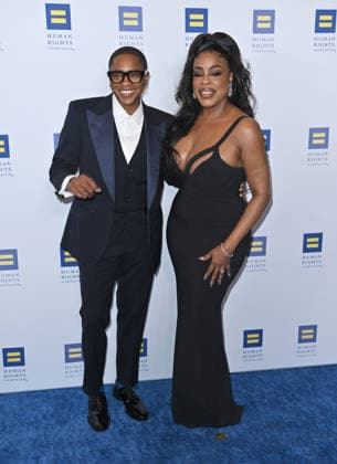 Human Rights Campaign Los Angeles Dinner Jessica Betts and Niecy Nash arriving at the Human Rights Campaign Los Angeles Dinner held at the Fairmont Century Plaza on March 28, 2026 in Century City, CA. Century City Fairmont Century Plaza California USA Copyright: xLeexWattx xAFF-USA.COMx