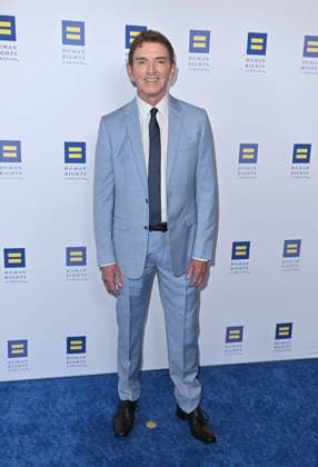 Human Rights Campaign Los Angeles Dinner Michael Patrick King arriving at the Human Rights Campaign Los Angeles Dinner held at the Fairmont Century Plaza on March 28, 2026 in Century City, CA. Century City Fairmont Century Plaza California USA Copyright: xLeexWattx xAFF-USA.COMx