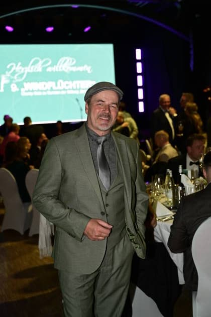 Till Demtroeder at the 9 Windflüchter Charity Gala 2026 in aid of the Betroffen˜ foundation in the Störtebeker Brauquartier Stralsund, 28 03 2026 Copyright: xMatthiasxWehnertx