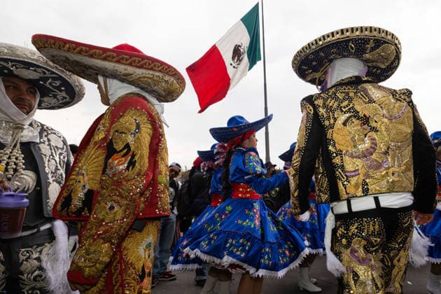 March 29, 2026, Mexico City, Mexico: Performers, dancers and musicians took part in the Third Carnival of Carnivals in Mexico City, where thousands of people followed the route from the Monument to the Revolution to the Zocalo, in a celebration defined by masks, traditional costumes and live music. Mexico City Mexico  - ZUMAl178 20260329_znp_l178_064 Copyright: xCristianxLeyvax