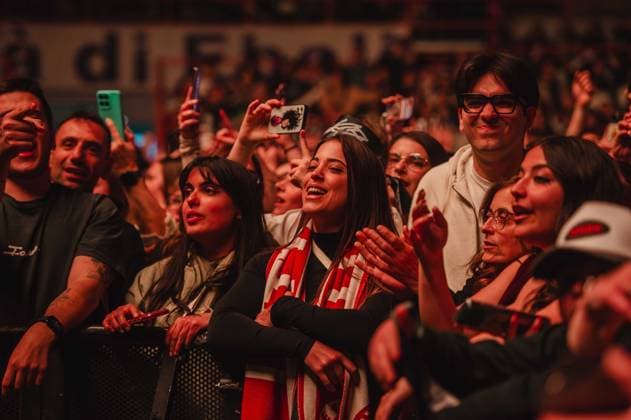 Music Concert - OLLY - TUTTA VITA TOUR 2025-2026 Fans Supporters of Olly during OLLY - TUTTA VITA TOUR 2025-2026, Music Concert in Eboli (SA), Italy, March 29 2026 Eboli (SA) Palasele Italy Copyright: xAlfonsoxMariaxSalsanox xLiveMediax LPM_2369418