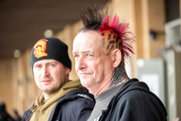 Scarborough Punk Festival 2026, UK - 29 Mar 2026 Punks stand outside the Scarborough Spa building during the festival. Hundreds of punk rock fans gathered in Scarborough Spa in Yorkshire county, England for the two days long punk rock festival. Scarborough United Kingdom Copyright: xKrisztianxElekx xSOPAxImagesx SSS_20260329_PUNK_FEST_0011005162