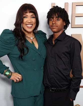 Red carpet arrivals during the 2nd Annual Heart of Gold Awards at the Four Seasons Hotel Featuring: Kym Whitley, Joshua Whitley Johnson Where: Los Angeles, California, United States When: 29 Mar 2026 Credit: Faye s Vision Cover Images EDITORIAL USE ONLY. NOT FOR USE BY NEWSPAPERS BASED IN THE UK. Copyright: xx coverimg55589632