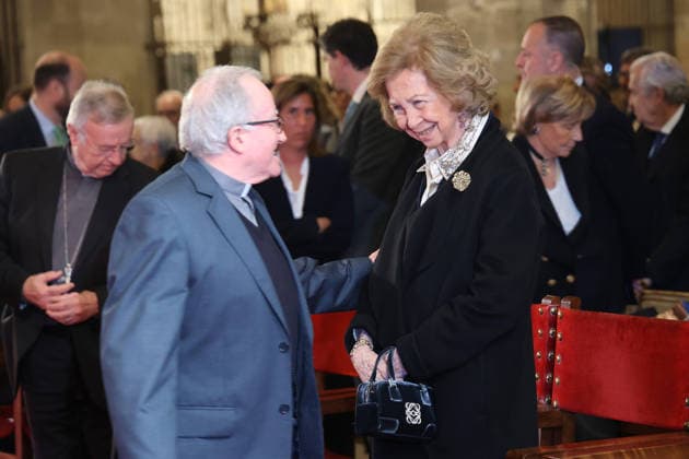 Queen Sofia attends the annual Easter concert to benefit Projecte Home Balears Queen Sofia attends the annual Easter concert, in the Cathedral Basilica of Santa Maria de Mallorca, on March 30, 2026, in Palma de Mallorca, Mallorca, Balearic Islands Spain The Balearic Symphony Orchestra and the Choir of the University of the Balearic Islands have performed the Easter concert Verdis Requiem for the benefit of Proyecto Hombre The organization has indicated that the proceeds of the program will go entirely to the treatment and prevention programs developed by the entity in the Balearic Islands 30 MARCH 2026 QUEEN SOFIA SPAIN MALORCA CONCERT EASTER BENEFICIAL BALEARIC BALEARIC ISLANDS Palma de Mallorca, Mallorca Isl Palma de Mallorca, Mallorca I  Copyright: xIsaacxBujx 7408709