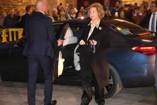 Queen Sofia attends the annual Easter concert to benefit Projecte Home Balears Queen Sofia on her arrival at the annual Easter concert, in the Cathedral Basilica of Santa Maria de Mallorca, on March 30, 2026, in Palma de Mallorca, Mallorca, Balearic Islands Spain The Balearic Symphony Orchestra and the Choir of the University of the Balearic Islands have performed the Easter concert Verdis Requiem for the benefit of Proyecto Hombre The organization has indicated that the proceeds of the program will go entirely to the treatment and prevention programs developed by the entity in the Balearic Islands 30 MARCH 2026 QUEEN SOFIA SPAIN MALORCA CONCERT EASTER BENEFICIAL BALEARES Palma de Mallorca, Mallorca Isl Palma de Mallorca, Mallorca Isl Palm  Copyright: xIsaacxBujx 7408721