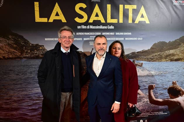 Cinema Metropolitan (Na) 03 30 2026 Premiere of the film La Salita by Massimiliano Gallo In the photo: Massimiliano Gallo with the mayor Manfredi  Copyright: xRobertoxJandolix xipa-agency.netx xRobertoxJandolix IPA_Agency_IPA73652081
