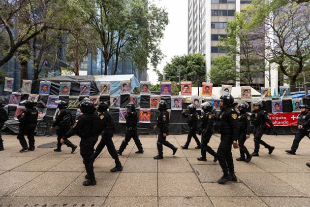 March 30, 2026, Mexico City, Mexico: People and activist groups marched in Mexico City in support of the Palestinian people, as part of the commemoration of Palestinian Land Day. The demonstration moved from the Hemiciclo a Juarez to the Angel of Independence, with the participation of social, student and civil organizations calling for an end to the violence and justice for Palestine. Mexico City Mexico - ZUMAl178 20260330_znp_l178_050 Copyright: xCristianxLeyvax