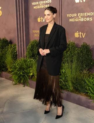 March 30, 2026, Bronx, New York, USA: Amanda Peet wearing dress by Alaia attends premiere of Season 2 of Apple TV Your Friends & Neighbors at The New York Historical in New York, NY on March 30, 2026. Bronx USA - ZUMAr339 20260330_znp_r339_196 Copyright: xLevxRadinx