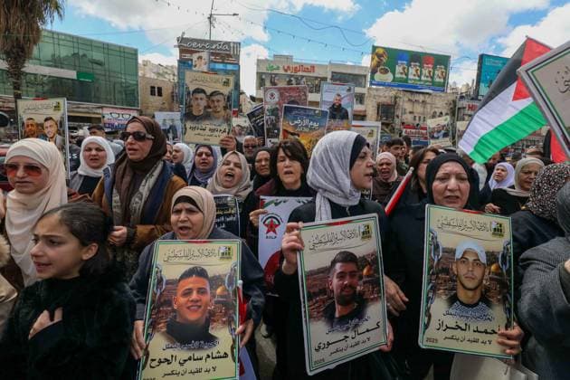 Protest in Nablus against the death penalty bill approved by the Israeli Knesset NABLUS, WEST BANK - MARCH 31: People carry banners as they gather to protest the death penalty law passed by the Israeli Knesset, which targets Palestinian prisoners, as well as policies targeting prisoners in Israeli jails in Nablus, West Bank on March 31, 2026. Nedal Eshtayah Anadolu Nablus West Bank. Editorial use only. Please get in touch for any other usage.  Copyright: x2026xAnadoluxNedalxEshtayahx