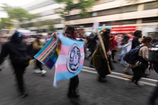 March 31, 2026, Mexico City, Mexico: Demonstration organized by the Libres y Combativas MX collective (Free and Combative Women MX) under the slogan: Trans and non-binary lives matter. The march moved from the Zocalo toward Plaza Tlaxcoaque and the Chabacano subway station, calling for the recognition of transfemicide, a comprehensive trans law, and access to rights including health, identity, education, work and housing. Mexico City Mexico  - ZUMAl178 20260331_znp_l178_022 Copyright: xCristianxLeyvax
