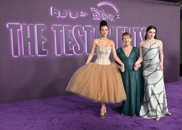 ˜The Testaments™ Los Angeles Premiere Chase Infiniti, Ann Dowd and Lucy Halliday arriving to Hulu™s ˜The Testaments™ Los Angeles Premiere at Academy Museum on January 28, 2026 in Los Angeles, CA. Los Angeles Academy Museum California USA Copyright: xLISAxOConnor AFF-USA.comx
