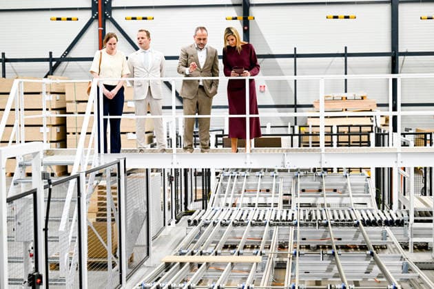Queen Maxima visits association for circular initiatives. Hoogeveen. The Netherlands. 1 Apr 2026 Queen Maxima during a visit to Vepa, manufacturer of sustainable office furniture. Vepa is part of the Fair Furniture Group and helps organizations with their circular design. Furniture and individual parts are assessed in Vepa s Circular Center, saved, dismantled and renovated. Hoogeveen The Netherlands  Copyright: xDPPA EMx