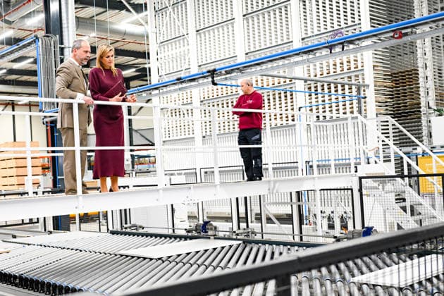Queen Maxima visits association for circular initiatives. Hoogeveen. The Netherlands. 1 Apr 2026 Queen Maxima during a visit to Vepa, manufacturer of sustainable office furniture. Vepa is part of the Fair Furniture Group and helps organizations with their circular design. Furniture and individual parts are assessed in Vepa s Circular Center, saved, dismantled and renovated. Hoogeveen The Netherlands  Copyright: xDPPA EMx