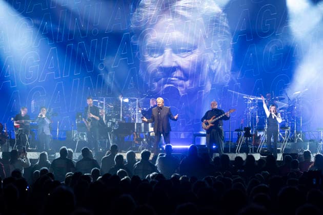01 04 2026, Zurich, Hallenstadion, HOWARD CARPENDALE MEINE ABSCHIEDSTOURNEE Zurich Hallenstadion Zurich Switzerland Copyright: xJustPictures.ch AlexanderxRaemyx jp-de-AlRa-DSC04054