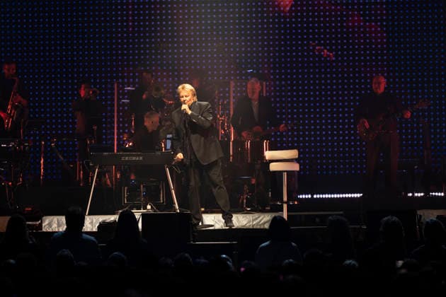 01 04 2026, Zurich, Hallenstadion, HOWARD CARPENDALE MEINE ABSCHIEDSTOURNEE Zurich Hallenstadion Zurich Switzerland Copyright: xJustPictures.ch AlexanderxRaemyx jp-de-AlRa-DSC04378
