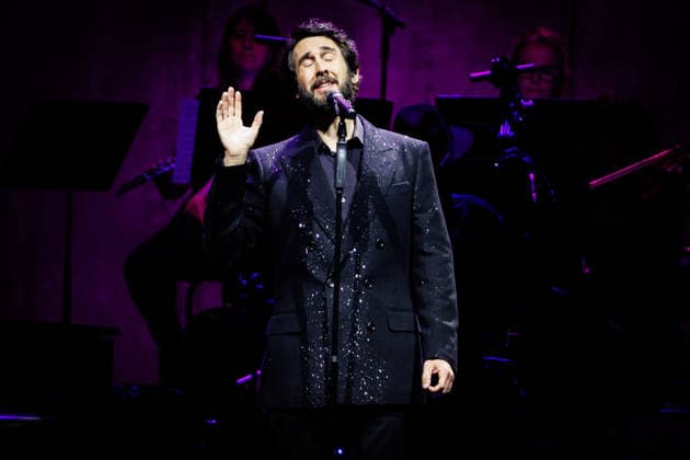 Josh Groban performs live at The O2 Arena in London, UK on 1st April 2026 Josh Groban performs live at The O2 Arena in London, UK on 1st April 2026, Credit:Manuela Langotsch Avalon United Kingdom, London, The O2 Arena  Copyright: xManuelaxLangotschx xAvalonx 1088066378
