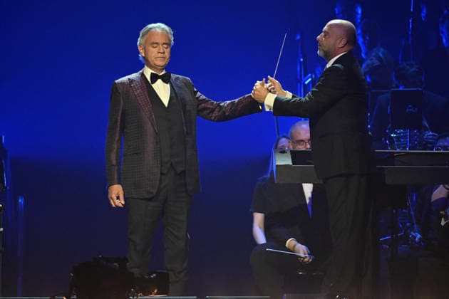 Andrea Bocelli And Andrea Lykke Oehlenschlæger In Concert - Paris Andrea Bocelli performs at the Accor Arena in Paris, France on April 1, 2026. Photo by Christophe Meng ABACAPRESS.COM Paris France  Copyright: xMengxChristophe ABACAx