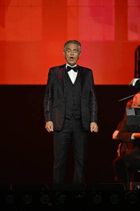 Andrea Bocelli And Andrea Lykke Oehlenschlæger In Concert - Paris Andrea Bocelli performs at the Accor Arena in Paris, France on April 1, 2026. Photo by Christophe Meng ABACAPRESS.COM Paris France  Copyright: xMengxChristophe ABACAx
