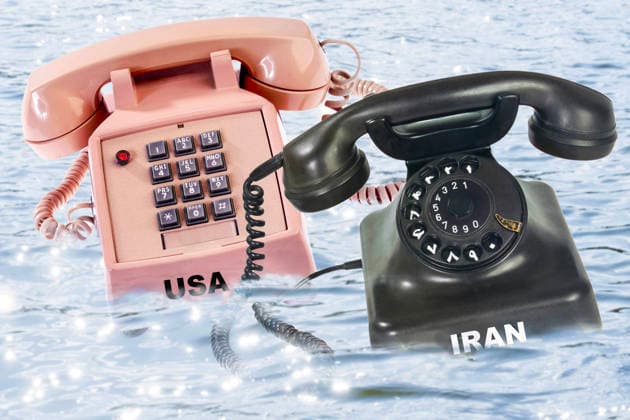 Negotiations USA Iran, symbolic photo US and Iranian telephone floating on the water, Strait of Hormuz, PHOTOMONTAGE, April 2, 2026 Germany, Munich, April 2, 2026, negotiations between USA and Iran, symbolic photo, US telephone and Iranian telephone floating on