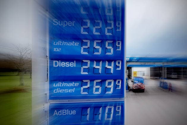 After new refueling rule DIESEL fuel reaches historic high on 02 04 2026 at this gas station in Munich Fuel prices exceed historic highs No end in sight new highs in refueling every day Exploding fuel prices due to Iran war continue Gasoline prices at a gas station in Munich