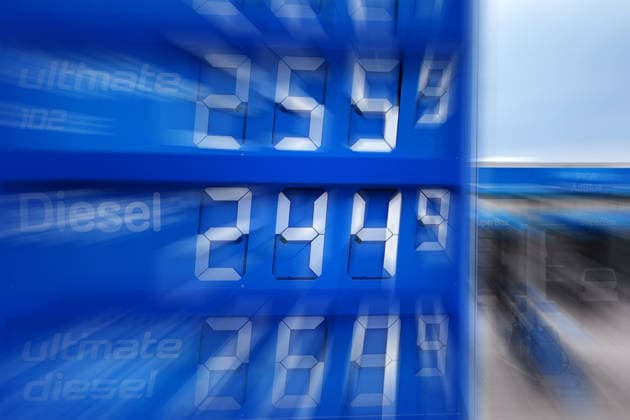 After new refueling rule DIESEL fuel reaches historic high on 02 04 2026 at this gas station in Munich Fuel prices exceed historic highs No end in sight new highs in refueling every day Exploding fuel prices due to Iran war continue Gasoline prices at a gas station in Munich