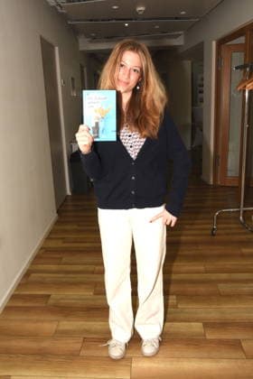 Maya Upmann, overall winner of the Bavarian Youth Prize 2024 Munich 02 04 2026 Press Club Munich The Bavarian Youth Prize 2026 is up for grabs this year The main topic of the 6 IWW Writing Competition 2026 is Healthy children on a healthy planet How can we win the future Photo Munich