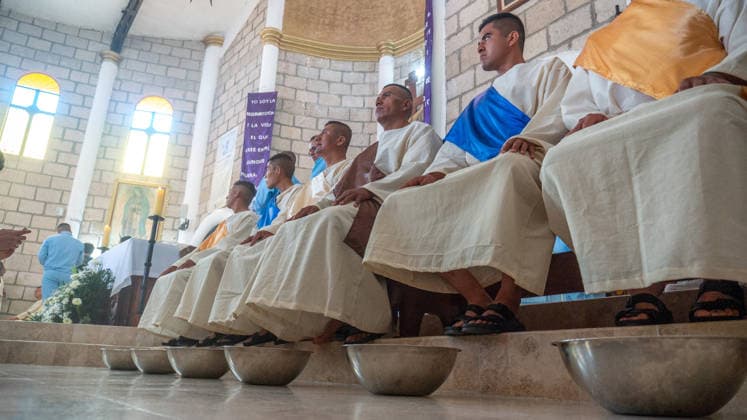 Holy Thursday celebration in Queretaro Prisoners the Queretaro penitentiary during the washing of feet as part of the Catholic celebrations of Holy Thursday. on April 2, 2026 in Queretaro, Mexico. (Photo by Jose Carrera Eyepix Group) Copyright: xJosexCarrera xEyepixxGroupx JFC_02042026_179833
