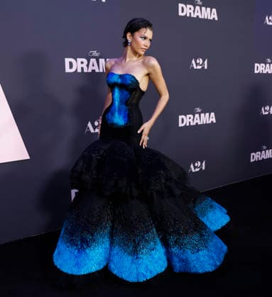 Zendaya arrives on the red carpet at the premiere of A24 s The Drama at Regal Union Square on Thursday, April 2, 2026 in New York City.  NYP20260402108 JOHNxANGELILLO