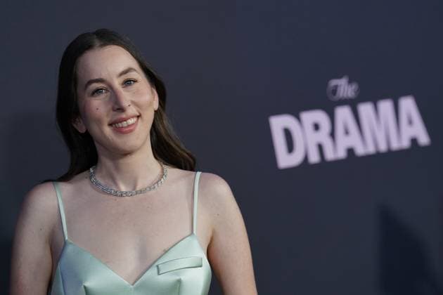 Alana Haim at arrivals for THE DRAMA Premiere, Regal Union Square, New York, NY, April 02, 2026. Photo By: Kristin Callahan Everett Collection THE DRAMA Premiere PUBLICATIONXNOTxINxCANxCHNxFRAxITAxJPNxNORxPOLxRUSxESPxUKxUSA