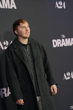 Paul Dano at arrivals for THE DRAMA Premiere, Regal Union Square, New York, NY, April 02, 2026. Photo By: Kristin Callahan Everett Collection THE DRAMA Premiere PUBLICATIONXNOTxINxCANxCHNxFRAxITAxJPNxNORxPOLxRUSxESPxUKxUSA