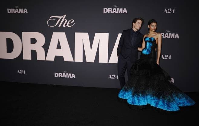 Robert Pattinson, Zendaya at arrivals for THE DRAMA Premiere, Regal Union Square, New York, NY, April 02, 2026. Photo By: Kristin Callahan Everett Collection THE DRAMA Premiere PUBLICATIONXNOTxINxCANxCHNxFRAxITAxJPNxNORxPOLxRUSxESPxUKxUSA