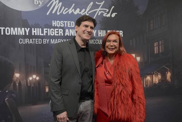 Artist Michael Fredo’s The Moonlighters hosted by Tommy Hilfiger and Andy Hilfiger in New York NEW YORK CITY, UNITED STATES - APRIL 02: Carmen D Alessio (R), one of the founders of Studio 54, attends opening of Michael Fredo’s (L) The Moonlighters at One Art Space Tribeca, on April 2, 2026, New York City, U.S. The showcase features the presentation of the Smile Collection, inspired by curator MaryAnn Giella McCulloh’s first encounter with Michael Fredo’s whimsical, magical clay sculptures which brought an immediate smile, inspiring the collection’s name. Selcuk Acar Anadolu New York United States. Editorial use only. Please get in touch for any other usage. Copyright: x2026xAnadoluxSelcukxAcarx