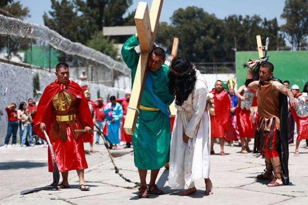 Inmates perform Via Crucis inside prison during Holy Week in Mexico City MEXICO CITY, MEXICO - APRIL 03: Inmates perform the Via Crucis or Way of the Cross in one of the yards of the Reclusorio Preventino Varonil Oriente, a men s prison in Mexico City, Mexico on April 03, 2026. Dozens of inmates participate in the Via Crucis following months of preparation as part of a social reintegration program during Holy Week. Daniel Cardenas Anadolu Mexico City Mexico. Editorial use only. Please get in touch for any other usage.  Copyright: x2026xAnadoluxDanielxCardenasx