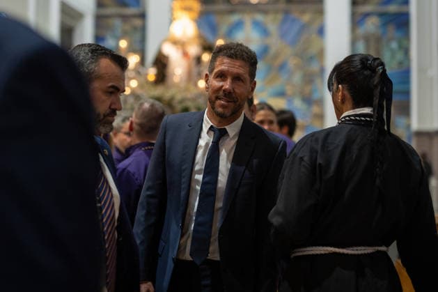 April 3, 2026, Madrid, Spain: Diego Pablo Simeone, coach of AtlÃ tico de Madrid, attends the procession. during a Good Friday procession of Jesus of Nazareth of Medinaceli in Madrid, Spain. The procession, organized by the Primary Archconfraternity of the Royal and Illustrious Slavery of Our Father Jesus of Nazareth of Medinaceli, is one of the largest of Madrid s Holy Week, and the Christ of Medinaceli is considered the Lord of Madrid. Madrid Spain  - ZUMAs197 20260403_aaa_s197_211 Copyright: xDavidxCanalesx