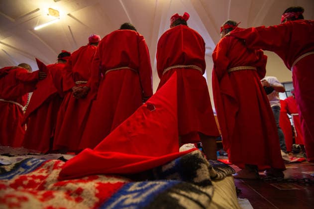 Brotherhoods penitents prepare before the start the procession of silence for Holy Week celebrations in Temple of Santa Cruz celebrating 60 years of tradition. As Easter approaches, honors one of the solemn religious traditions, the funeral march, know as Silence Procession. on April 3, 2026 in Queretaro, Mexico. Queretaro Mexico  - ZUMAe321 20260403_zia_e321_096 Copyright: xJosexCarrerax