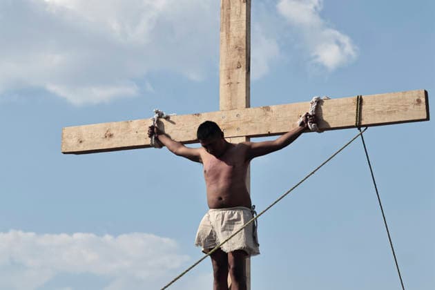 April 3, 2026, Mexico City, Cdmx, Mexico: As part of Holy Week, the Stations of the Cross were held today. According to the Catholic Church, this event commemorates Jesus crucifixion and death after a soldier pierced his side with a spear. The reenactment was performed by residents of the Tenorios area, which belongs to the Iztapalapa borough. Hundreds of people of all ages walked the streets dressed as apostles, wearing crowns of thorns and carrying crosses of varying sizes to ask for favors or give thanks for miracles they prayed to God for and received. The crucifixion of the actors portraying Dismas, Gestas, and Jesus takes place every year in the Tezontle mines located within the Tenorios area. Hundreds of residents gather there to or - ZUMAp204 20260403_zip_p204_053 Copyright: xJosuexPerezx