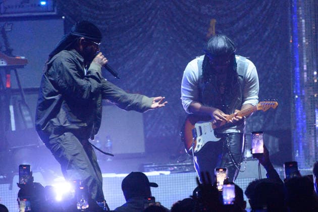 Leon Thomas Performs at Eventim Apollo, London, UK American rapper Ty Dolla $ign (born Tyrone William Griffin Jr) guests with Leon Thomas (born Leon George Thomas III) at The Eventim Apollo, London, England, UK on Friday 3 April 2026 as part of his Mutts Don t Heel Tour 2026., Credit:Justin Ng Avalon UK, England, London, Eventim Apollo  Copyright: xJustinxNgx xAvalonx 1088495700