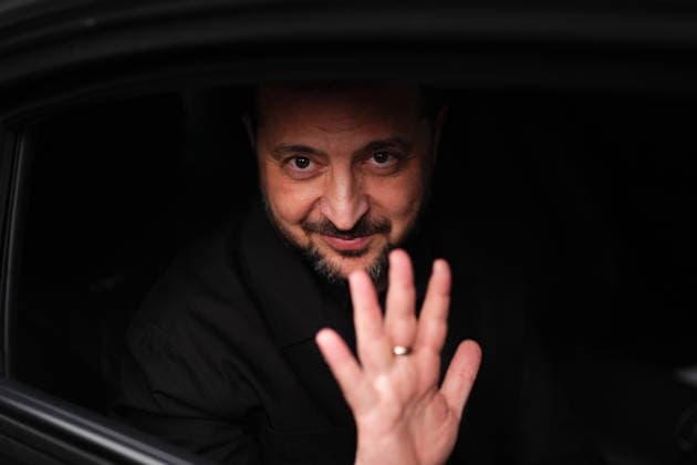 Ukrainian President Volodymyr Zelenskyy in Istanbul ISTANBUL, TURKIYE - APRIL 4: Ukrainian President Volodymyr Zelenskyy leaves the Fener Greek Patriarchate after his visit, in Istanbul, Turkiye on April 4, 2026. Hakan Akgun Anadolu Istanbul Turkey. Editorial use only. Please get in touch for any other usage.  Copyright: x2026xAnadoluxHakanxAkgunx
