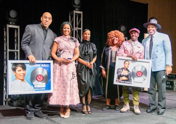April 4, 2026, Philadelphia, Pennsylvania, United States: DERRICK CORBETT, Senior Vice President of Programming for iHeartMedia holds an award to present to TAMRON HALL, American broadcast journalist, television talk show host and author Singer song writer, VIVIAN GREEN, radio host PATTY JACKSON, rapper KWAME, and singer, ERIC ROBERSON, at the WDAS-FM tenth annual Women Of Excellence Legend award at the luncheon held at the Philadelphia Sheraton Philadelphia United States - ZUMArf1_ 20260404_zaf_rf1_032 Copyright: xRickyxFitchettx