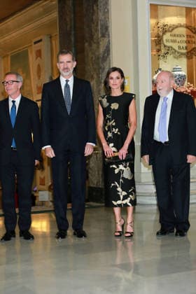 Journalist Diego Carcedo dies ARCHIVE PHOTO I D The Minister of Culture José Guirao, Their Majesties King Felipe and Queen Letizia and journalist Diego Carcedo during the 36th edition of the Francisco Cerecedo Journalism Award granted by the Association of European Journalists Madrid Madrid Spain  Copyright: xJosefinaxBlancox 7416369