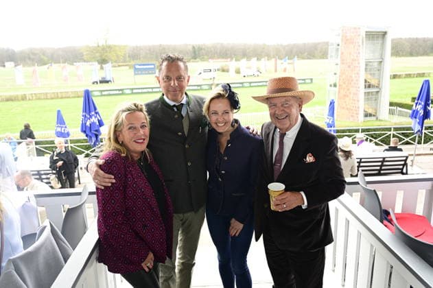 Kerstin Woltmann, Patrick Graf von Faber Castell and wife Sandra Sophie Gräfin von Faber Castell and Jörg Woltmann at the grand opening of the 2026 season at Hoppegarten racecourse Berlin, 05 04 2026 Copyright: xMatthiasxWehnertx